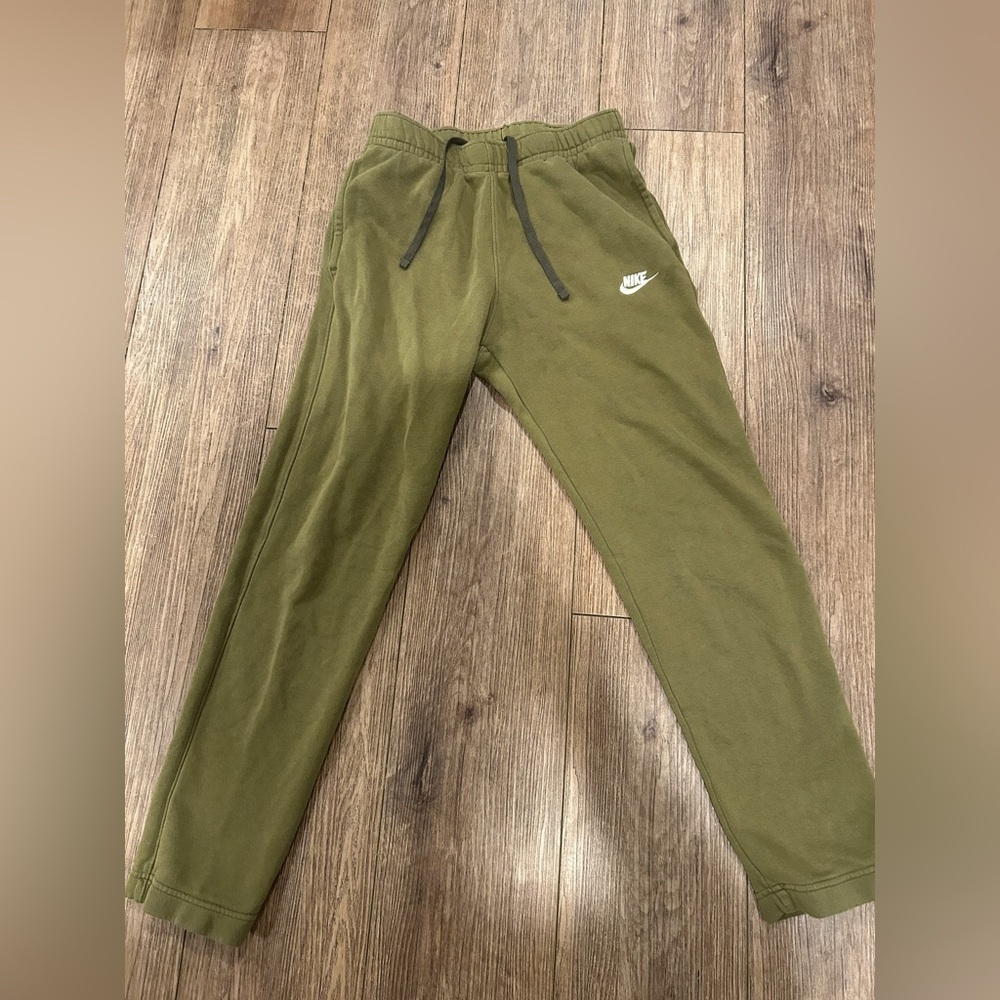 Kids Nike Olive Green Joggers size small - Picture 2 of 4